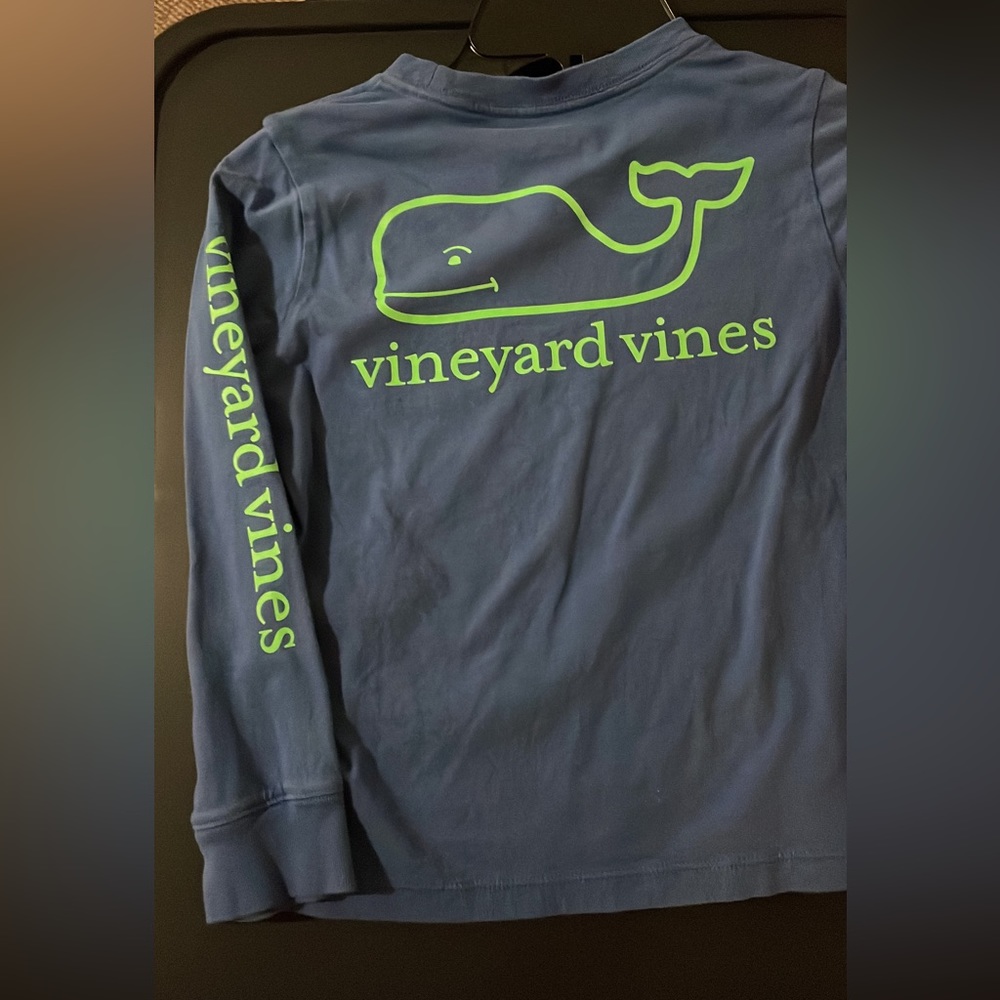 Vineyard vines